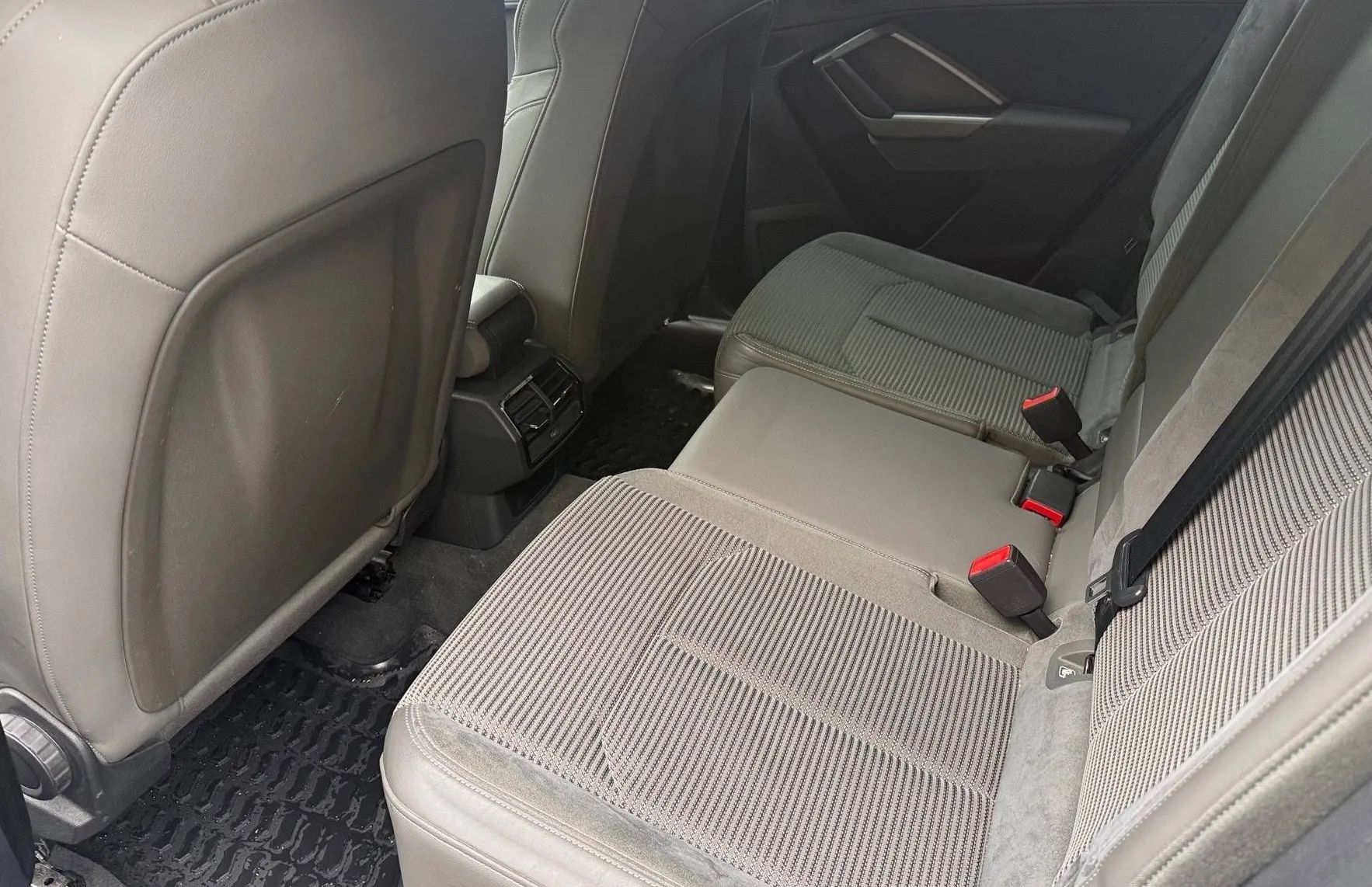 Zunanja slika - Audi Q3 - Sportback 35 TDI  QUATTRO LED ACC KLJUKA USNJE - 18