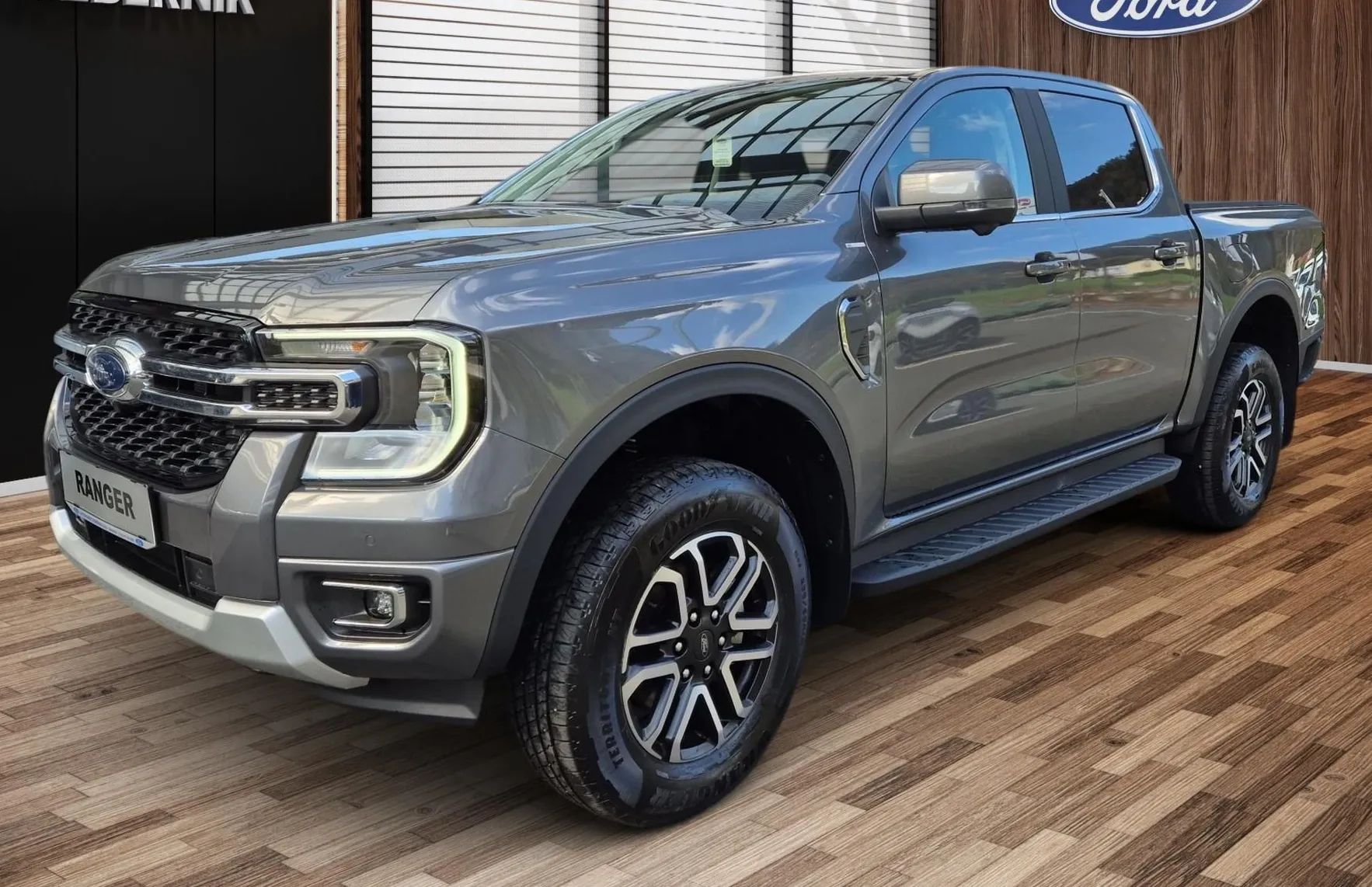 Zunanja slika - Ford Ranger - LIMITED 2.0 EcoBlue 205PS A10 DC e-4WD - NA ZALOGI - 1