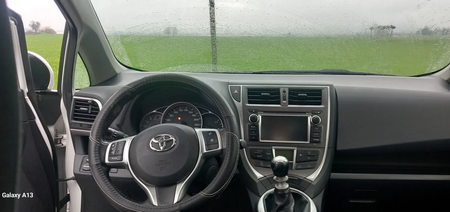 Zunanja slika - Toyota Verso - -S - 5