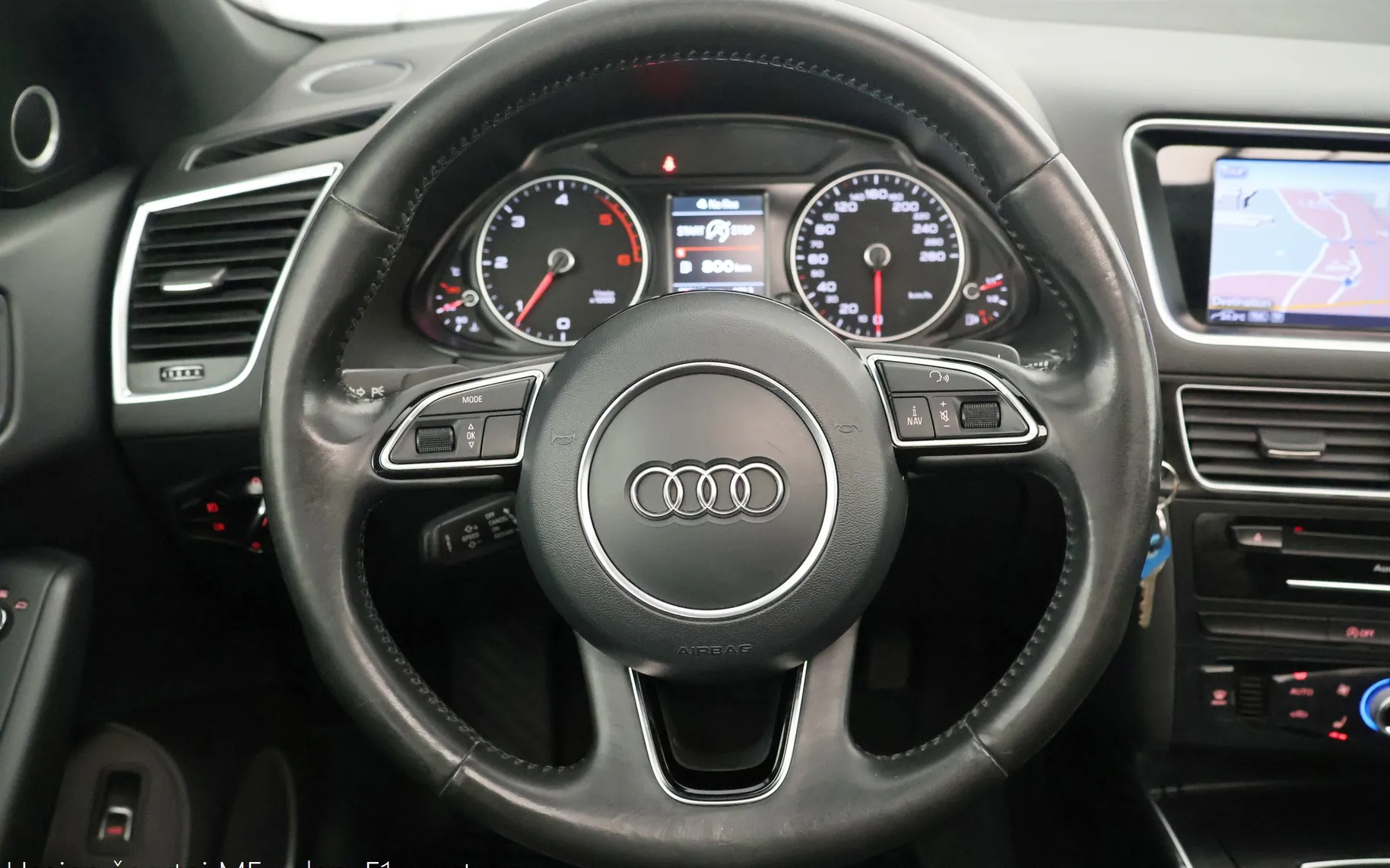 Zunanja slika - Audi Q5 - Offroad 2.0 TDI Quattro S-Tronic 191KM - 8