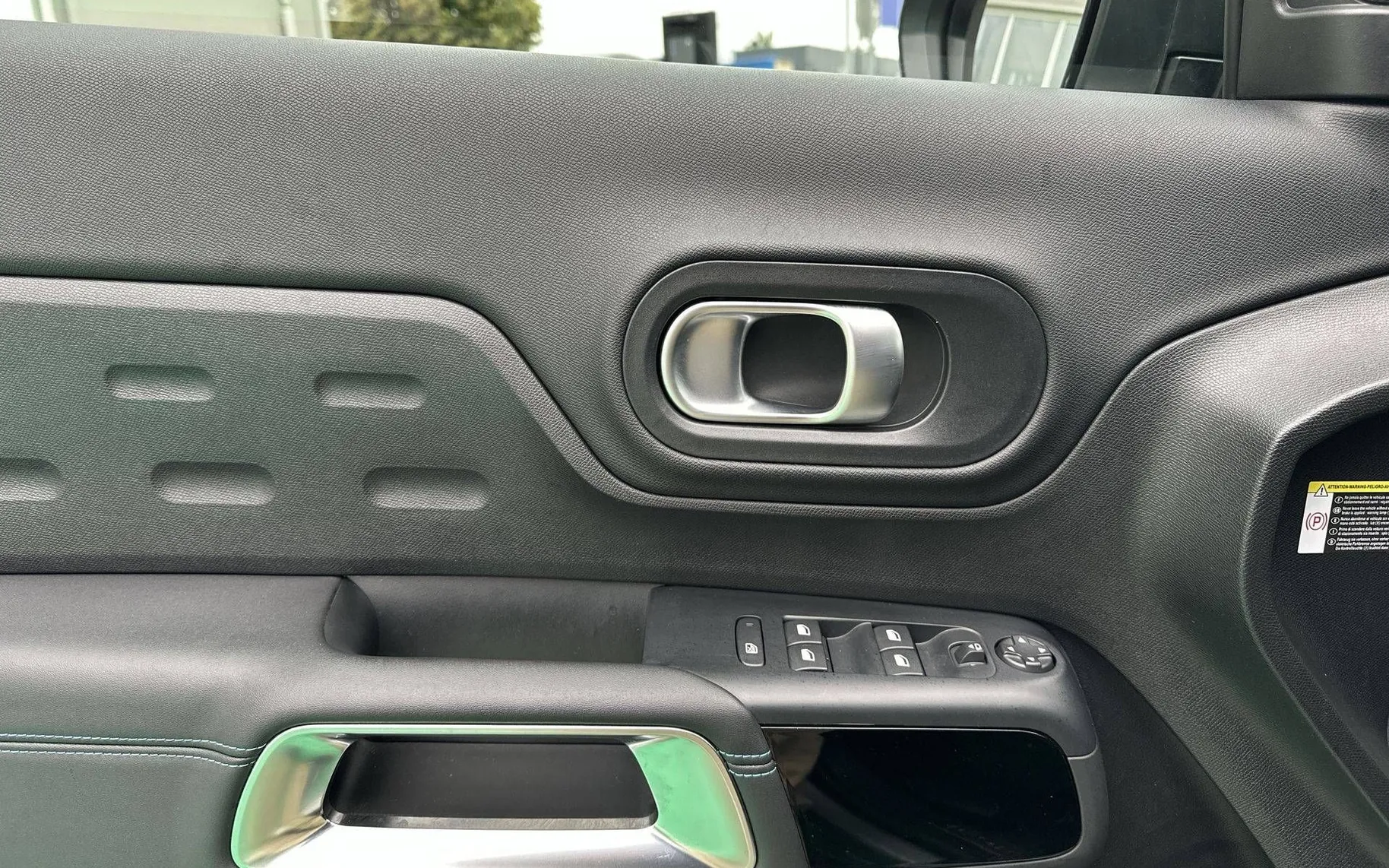 Notranja slika - Citroën C5 Aircross - PureTech 130 S S Shine Avt. - 13