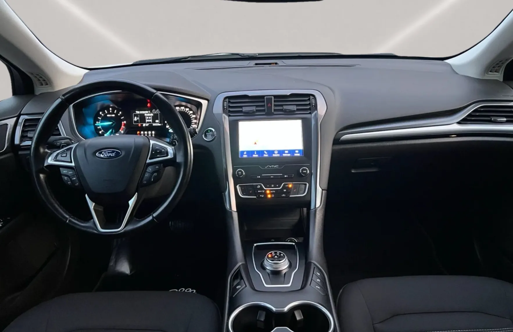Zunanja slika - Ford Mondeo - 2.0 EcoBlue Trend Avt. od 1 lastnika garancija - 8