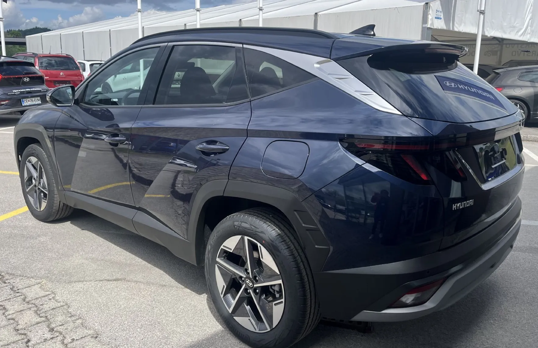 Zunanja slika - Hyundai Tucson - 1.6T T-GDI 150 STYLE. 18 col. WINTER. LED. RADAR - 4