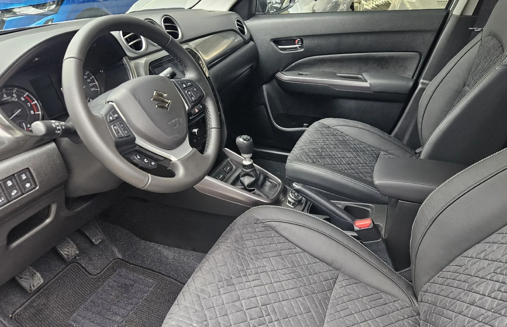 Zunanja slika - Suzuki Vitara - 1.4 Boosterjet AllGrip Hibrid Premium - 6