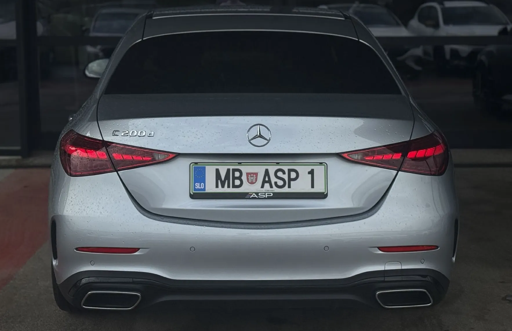 Zunanja slika - Mercedes-Benz C-Razred - C 200 d PREMIUM - 5