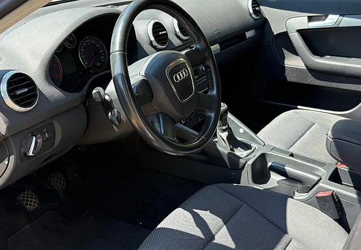 Zunanja slika - Audi A3 - Sportback 1.6 TDI DPF - LED - XENON - NAVI - ALU - 9