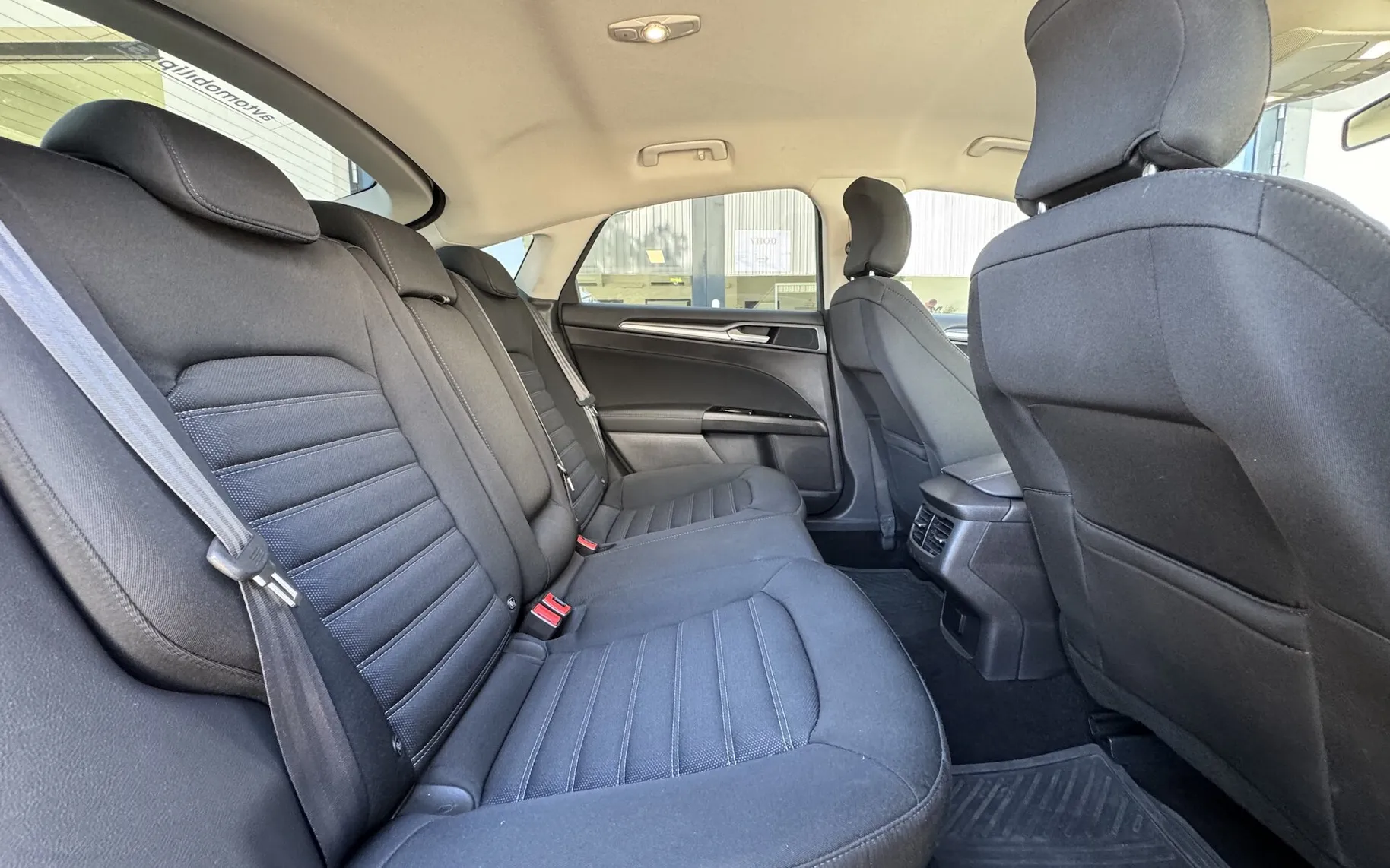 Zunanja slika - Ford Mondeo - 1.5 EcoBoost TREND 1.LASTNIK SLO NAKUP NA OBROKE - 11