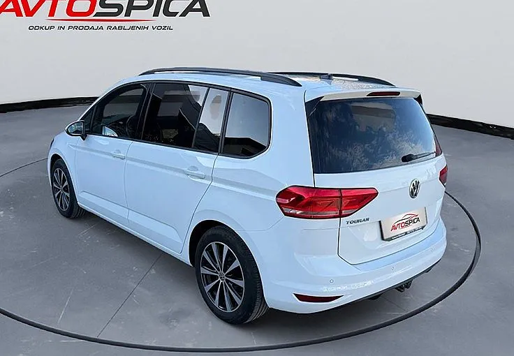 Zunanja slika - Volkswagen Touran - 2.0 TDI  Family DSG - SLO-KAM-NAVI- - 4