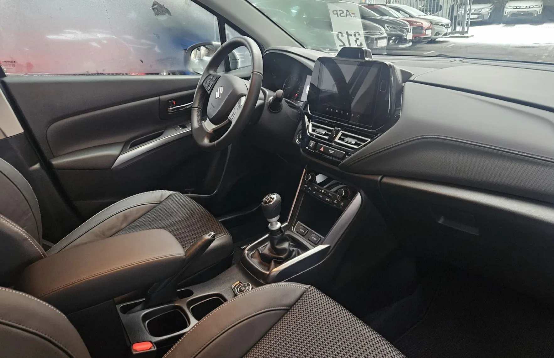 Zunanja slika - Suzuki S-Cross - 1.4 MHEV ELEGANCE ALLGRIP - 7