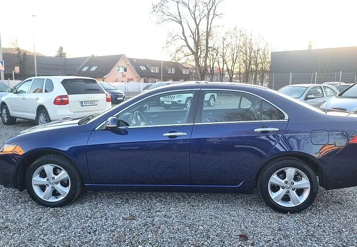 Zunanja slika - Honda Accord - 2.2 CTDi - SLO POREKLO -  HITRI KREDIT BREZ POLOGA - 2