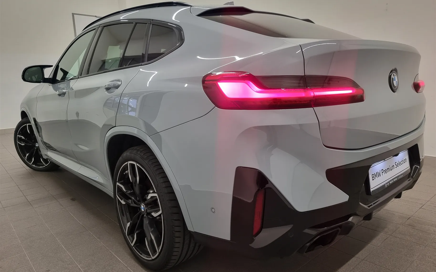 Zunanja slika - BMW X4 - M40D - 3
