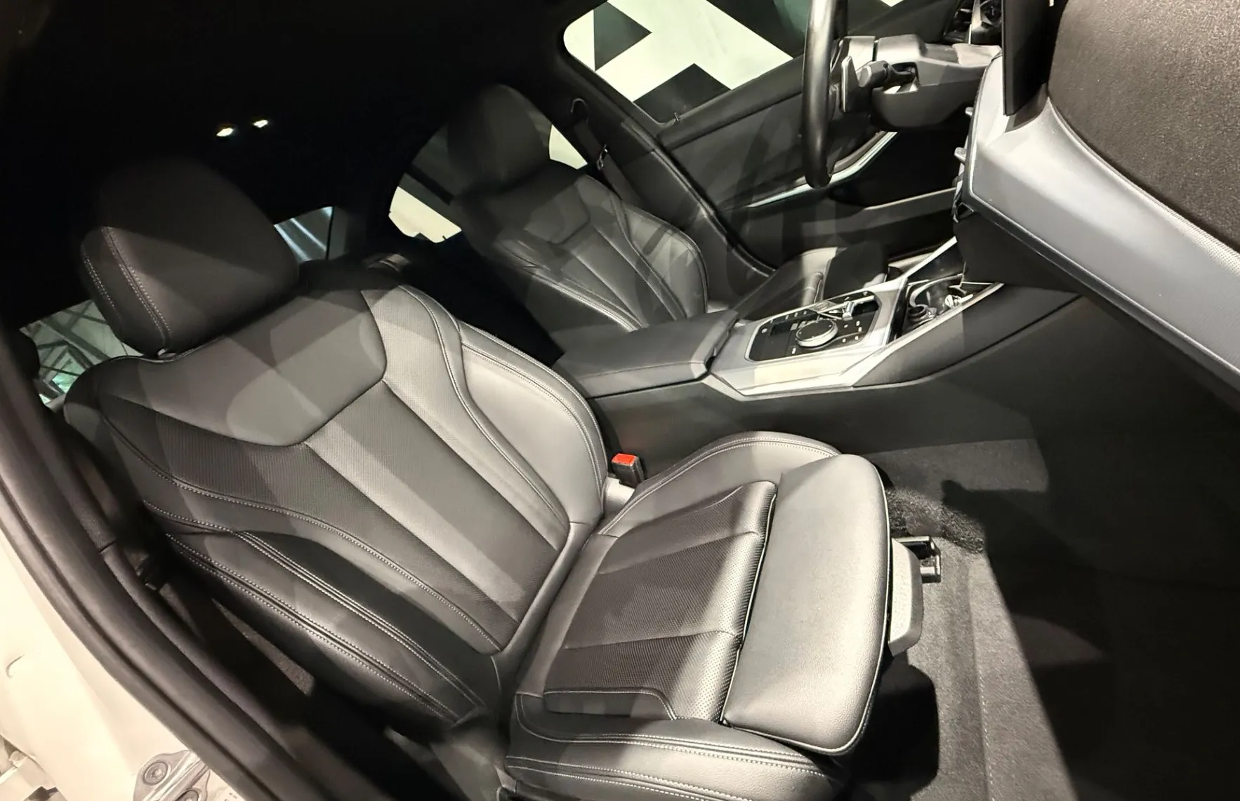 Zunanja slika - BMW Serija 3 - : 320d Avt. M Sport-WIDESCREEN-HIFI-ACC - 11