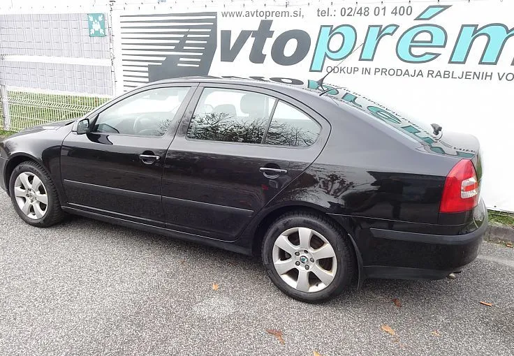 Zunanja slika - Škoda Octavia - 1.9 TDi FINANCIRANJE BREZ POLOGA - 3