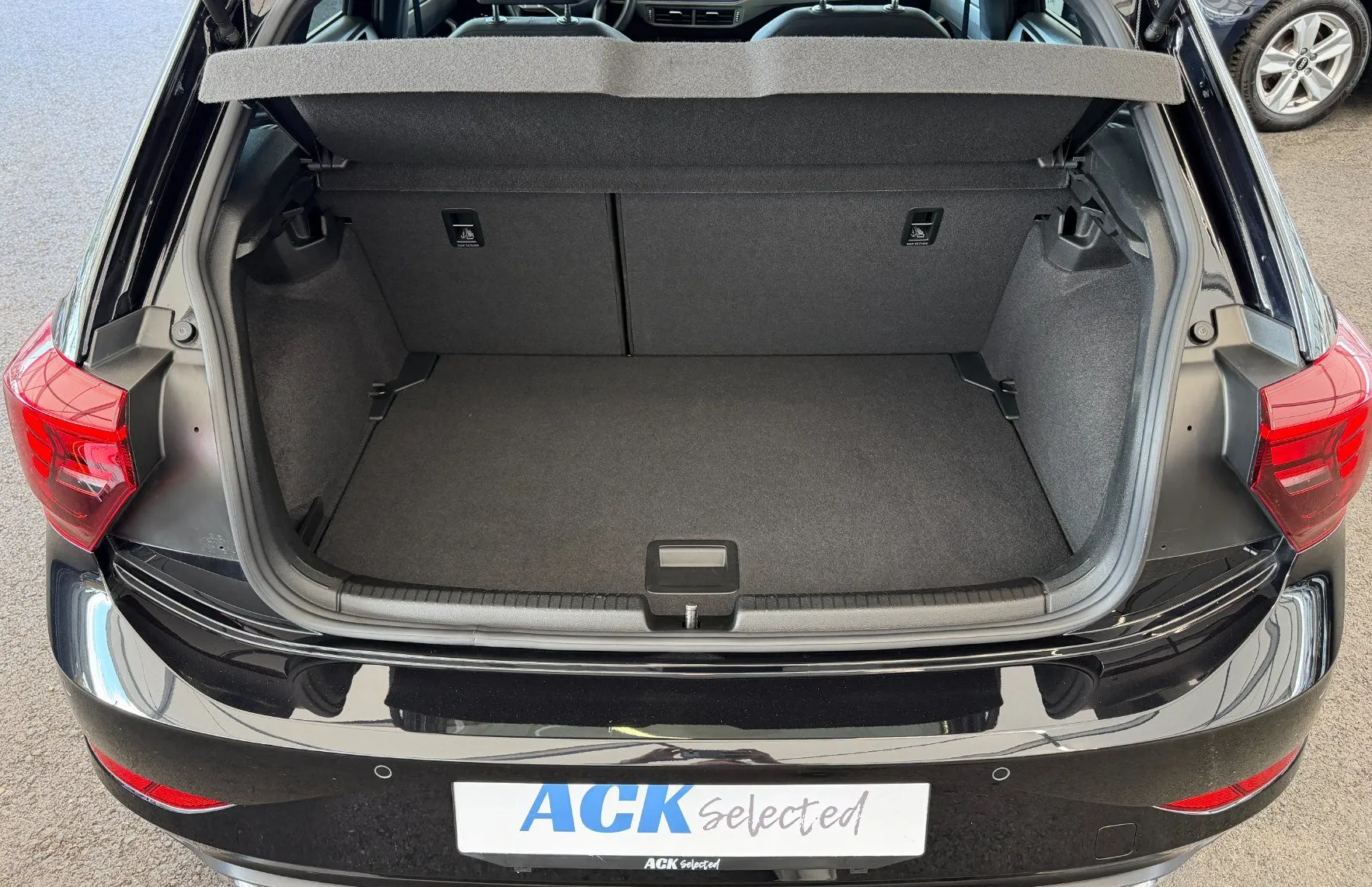 Zunanja slika - Volkswagen Polo - 4JOY1.0 TSI DSG -SLO-1.LASTNIK-KEYLESS-KAMERA - 10