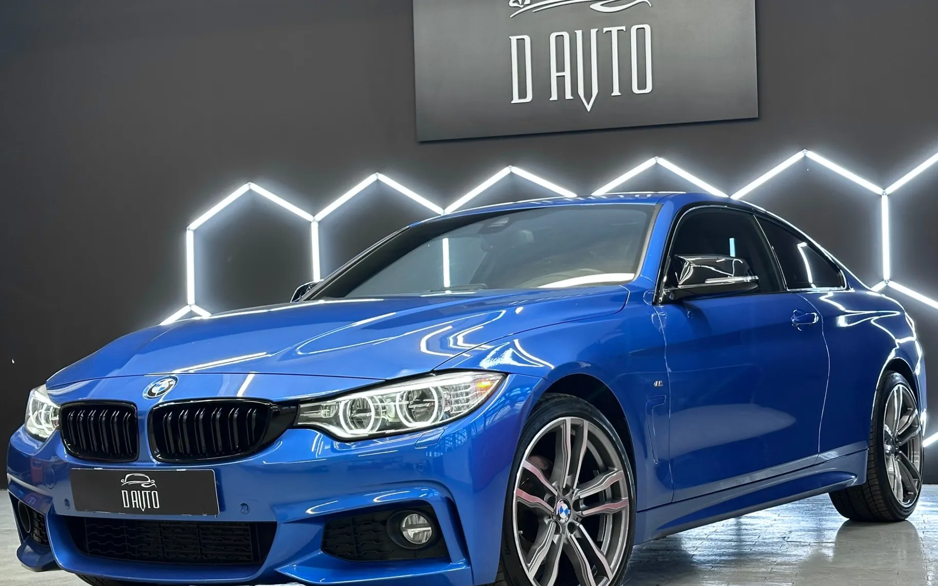 Zunanja slika - BMW serija 4 Coupe: - 420d xDrive Coupé M Sport... - 1
