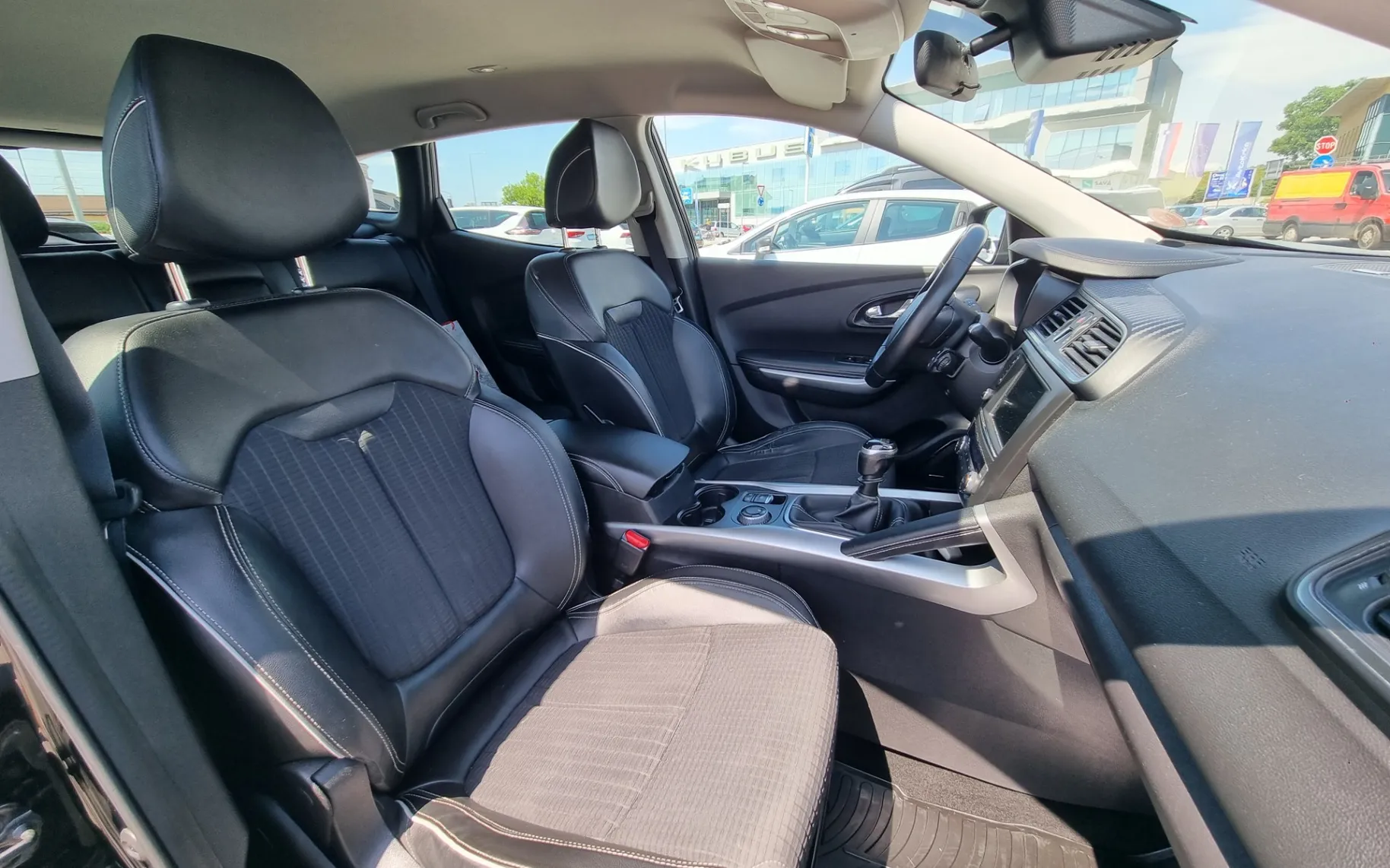 Zunanja slika - Renault Kadjar - Energy dCi 130 Bose 4WD, SLO, NAVI, KAMERA - 13