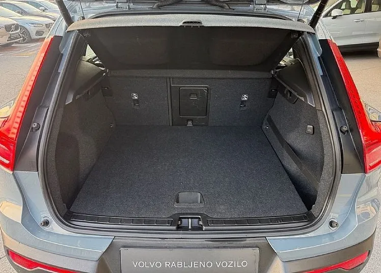 Zunanja slika - Volvo XC40 - D3 AUT LED velik servis - 8