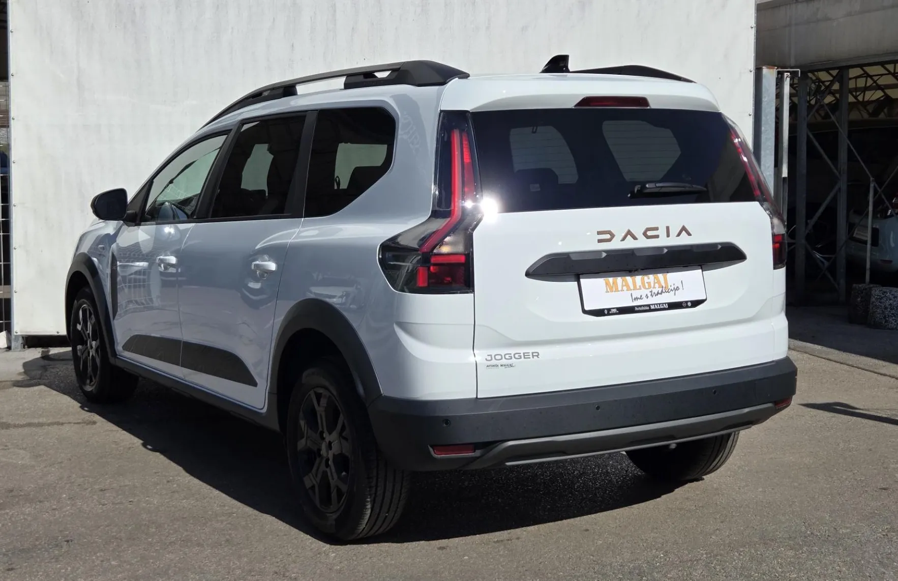 Zunanja slika - Dacia Jogger - Extreme TCe110+Paket Vožnja - 6