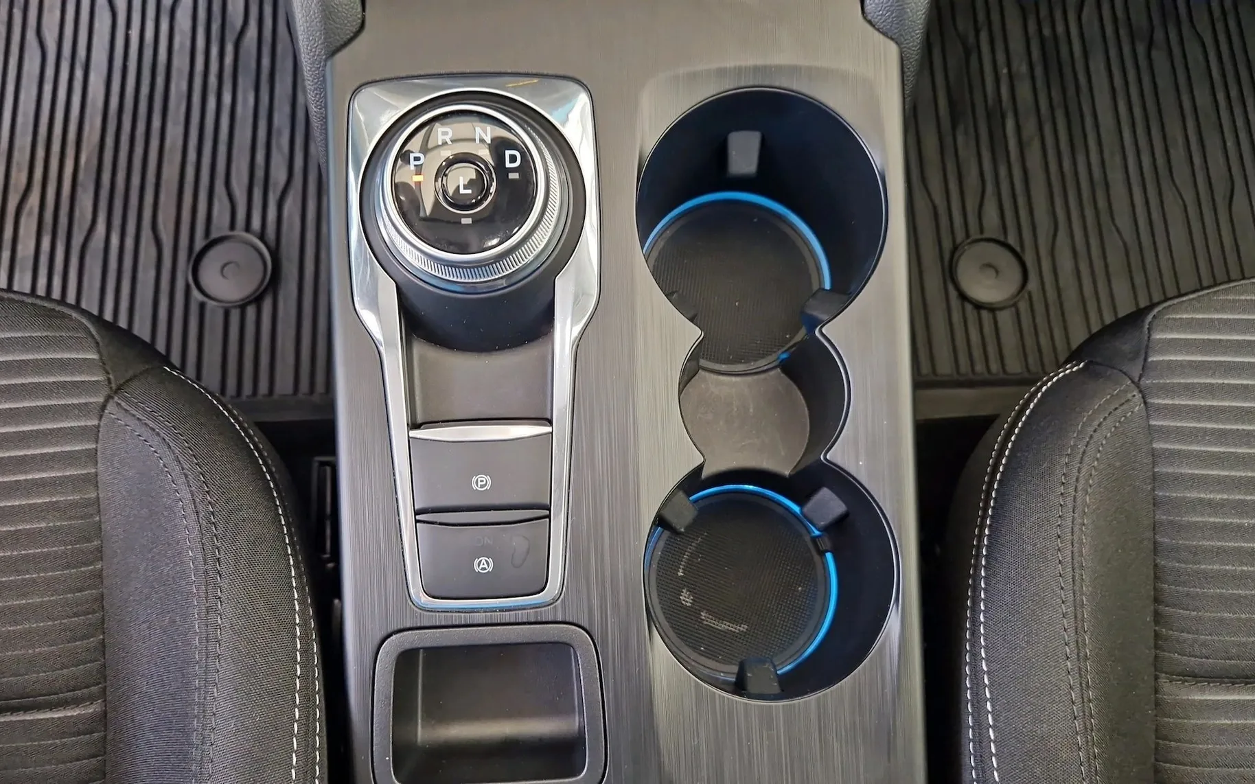 Zunanja slika - Ford Focus - 1.5 EcoBlue Titanium AVT8-SLO-1.L-LED-NAVI-TEMPOMA - 16