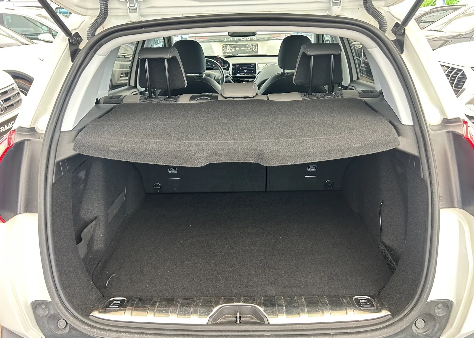 Zunanja slika - Peugeot 2008 - 1,2 PureTech 110 S&S Style - 17