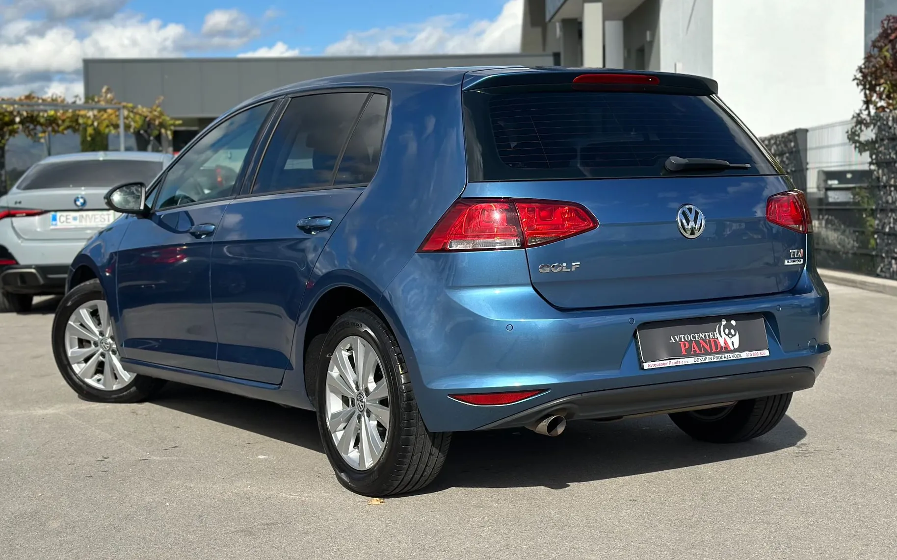 Zunanja slika - Volkswagen Golf - 1,6 TDI Comfortline - 3