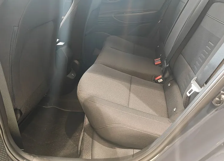 Zunanja slika - Hyundai Bayon - 1.0 T-GDI 90 PREMIUM - WINTER - 9