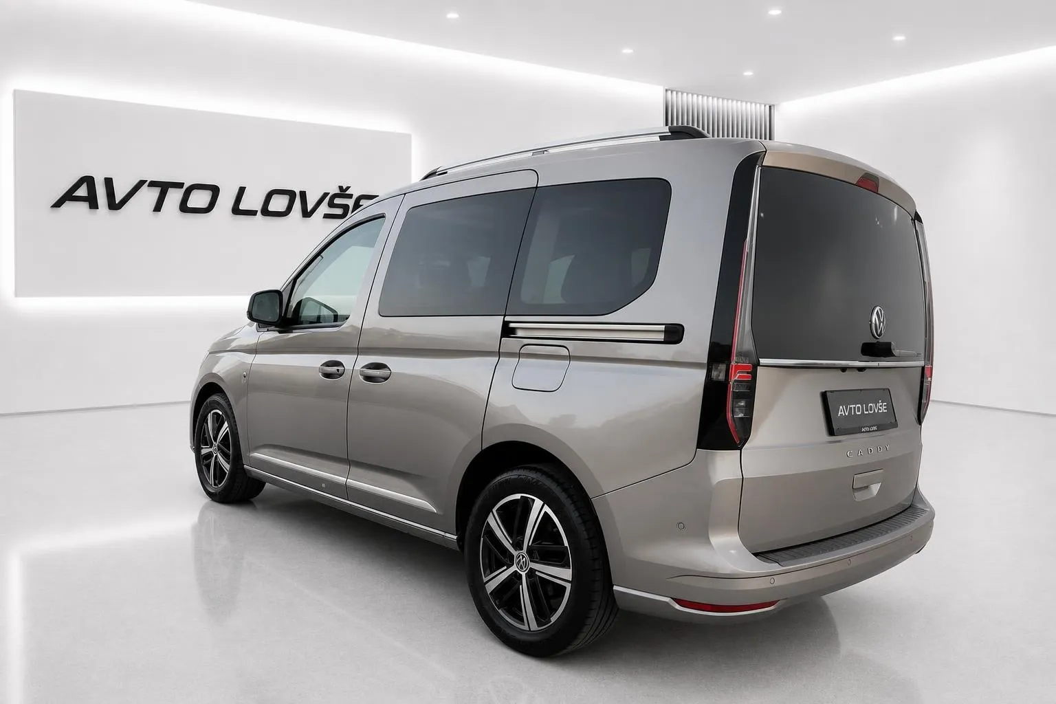 Zunanja slika - Volkswagen Caddy - 2.0 TDI Style DSG-1 LASTNIK-LED-NAVI-KAM-ODLIČEN - 5