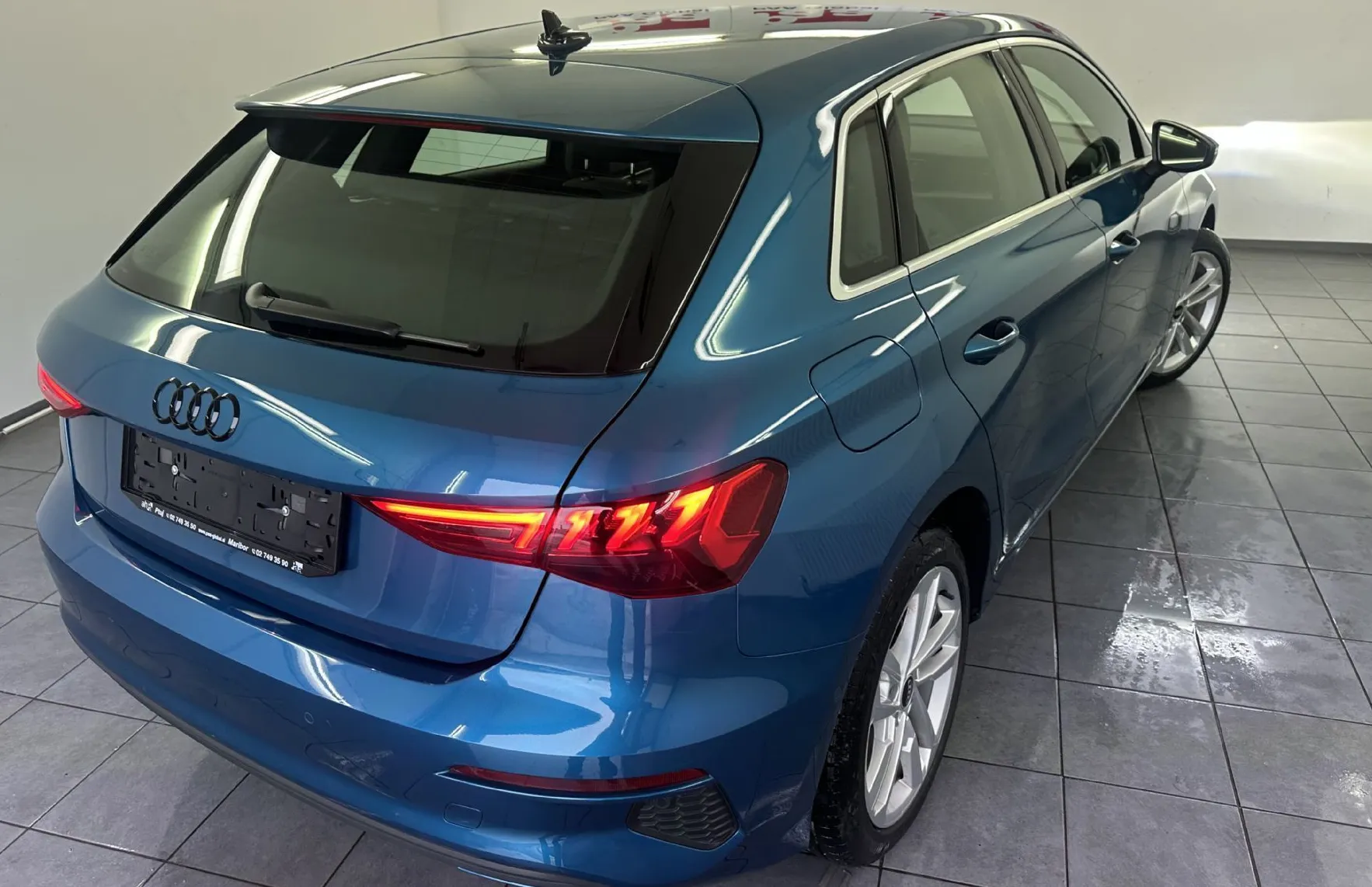 Zunanja slika - Audi A3 - 40 TFSI e Business Stronic 150kW.KAMERA.LED.BENCIN - 1