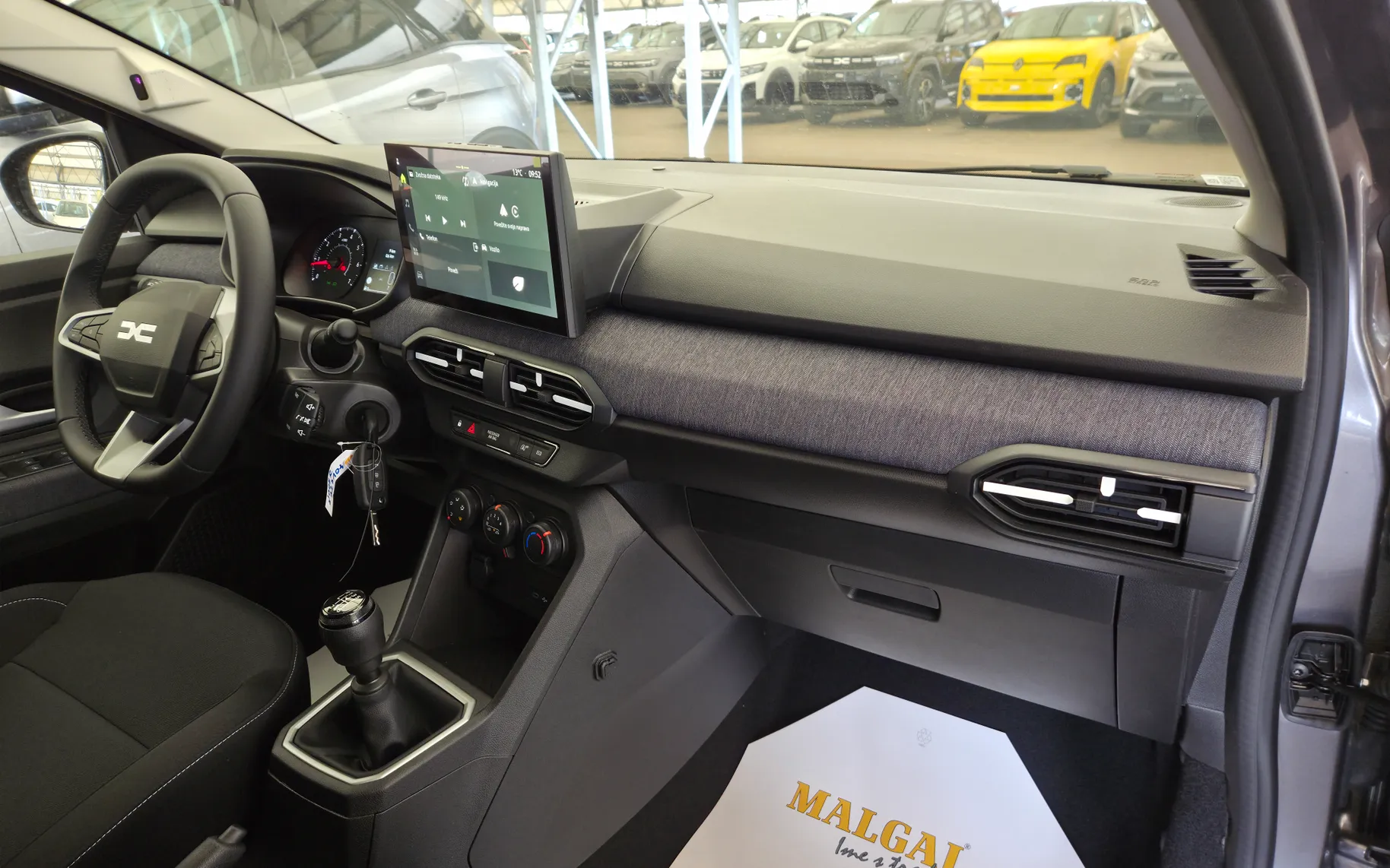 Zunanja slika - Dacia Jogger - Expression 110 + Paket Varnost + My Revision - 13