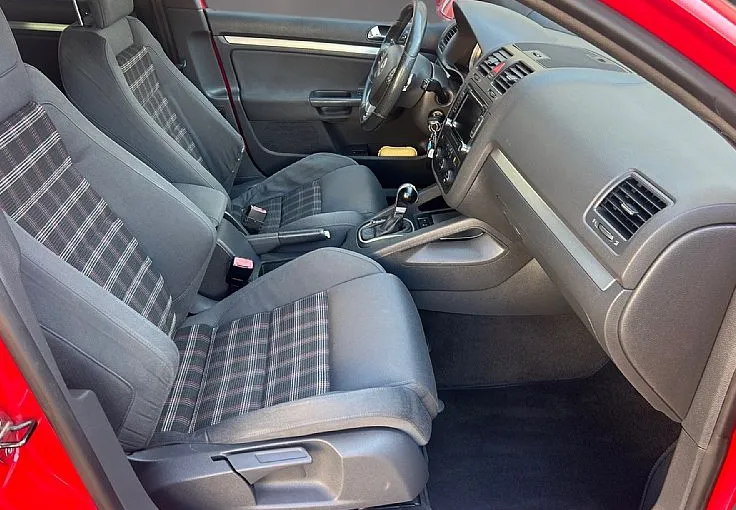 Zunanja slika - Volkswagen Golf - 2.0 FSI turbo GTI avt. 147  200 - 10