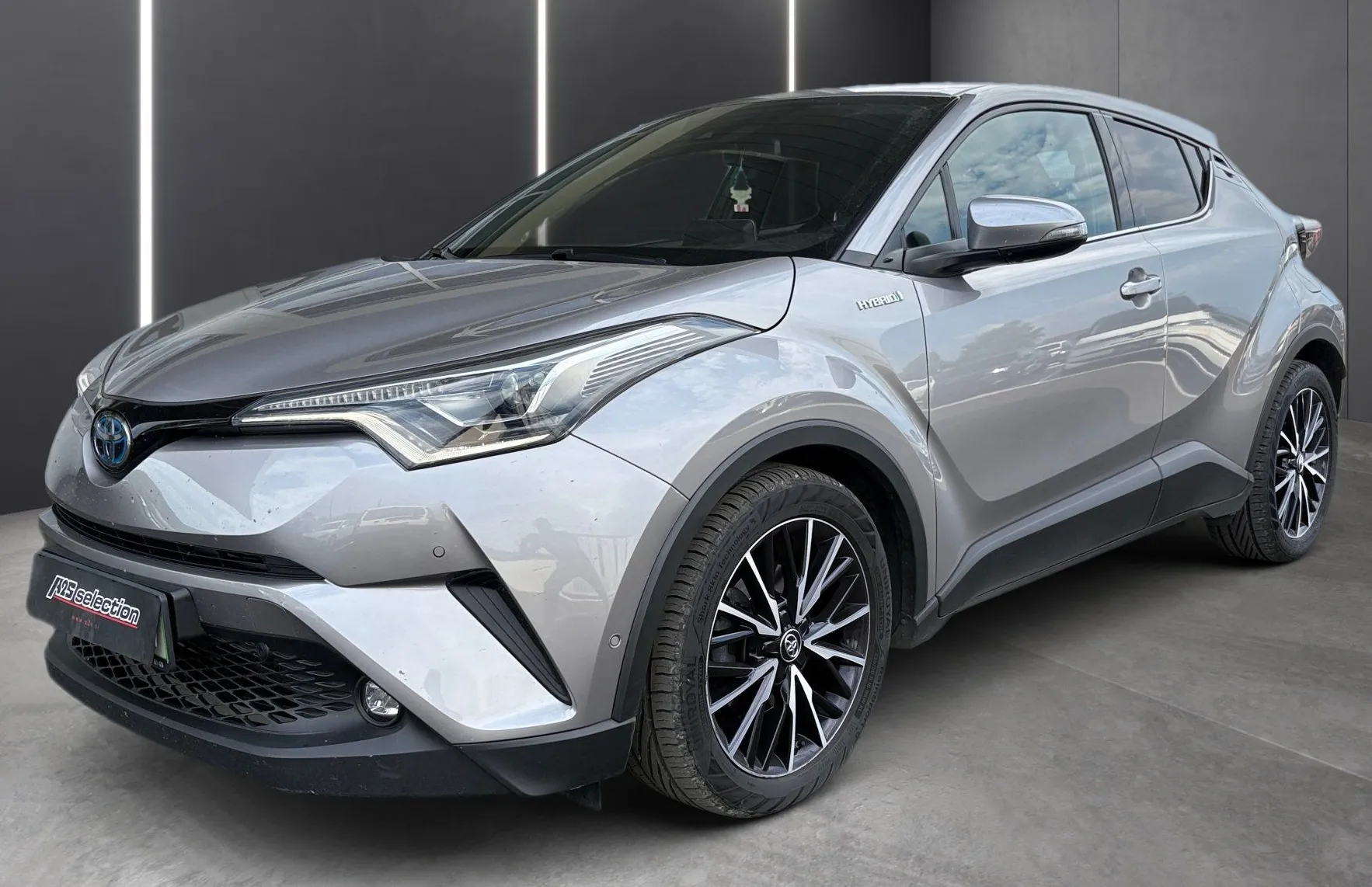 Zunanja slika - Toyota C-HR - Hybrid 1.8 VVT-i C-HIC Avt. - 1