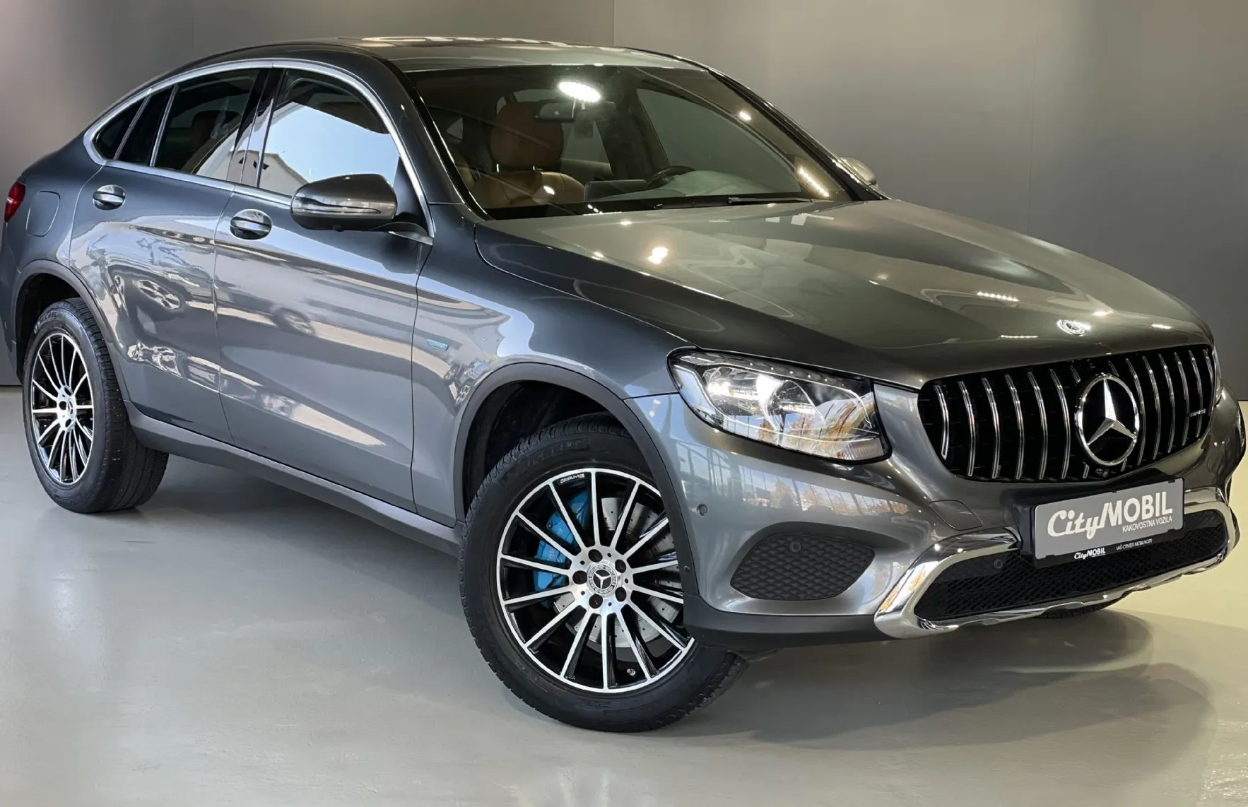 Zunanja slika - Mercedes-Benz GLC-Razred - GLC coupe GLC350e-4MATIC-360KAMERA-EXCLUSIVE-PANO-USNJE-LED - 3