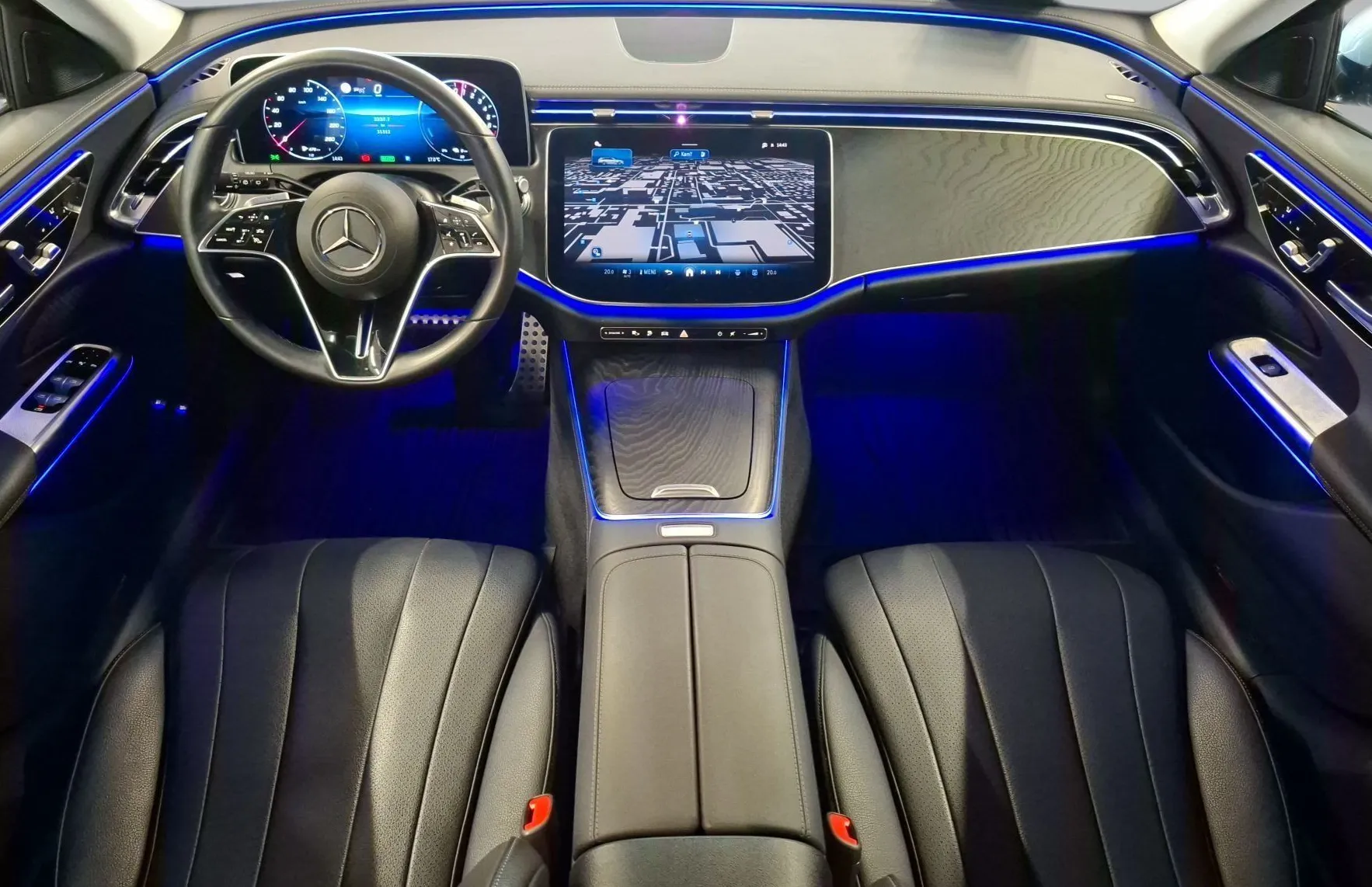 Zunanja slika - Mercedes-Benz E-Razred - E 300 e T Avantgarde Avt. - 10