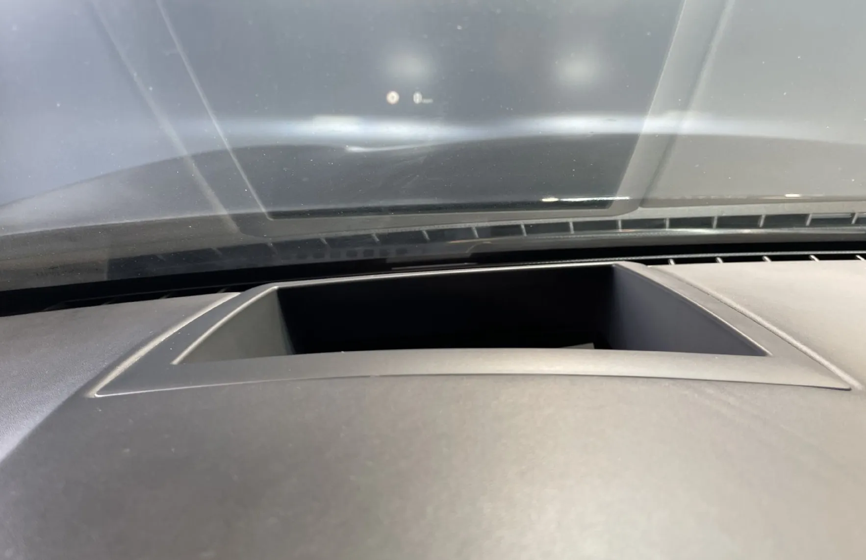 Zunanja slika - BMW Serija 7 - : 750d-xDrive-M OPTIK-NAVIGACIJA-INDIVIDUAL-MEMORY - 15