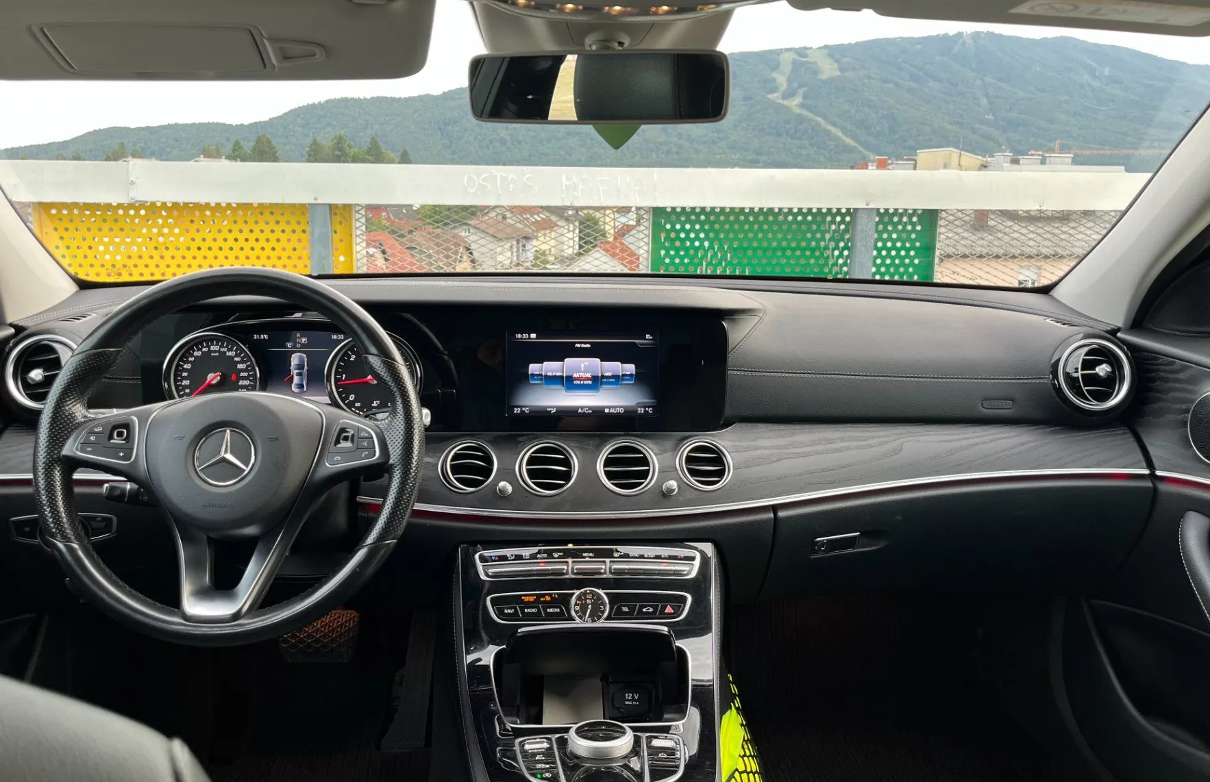 Zunanja slika - Mercedes-Benz E-Razred - E 200 d Avantgarde Avt. LED.VZR. KAM.2XPDC.NAVI - 10