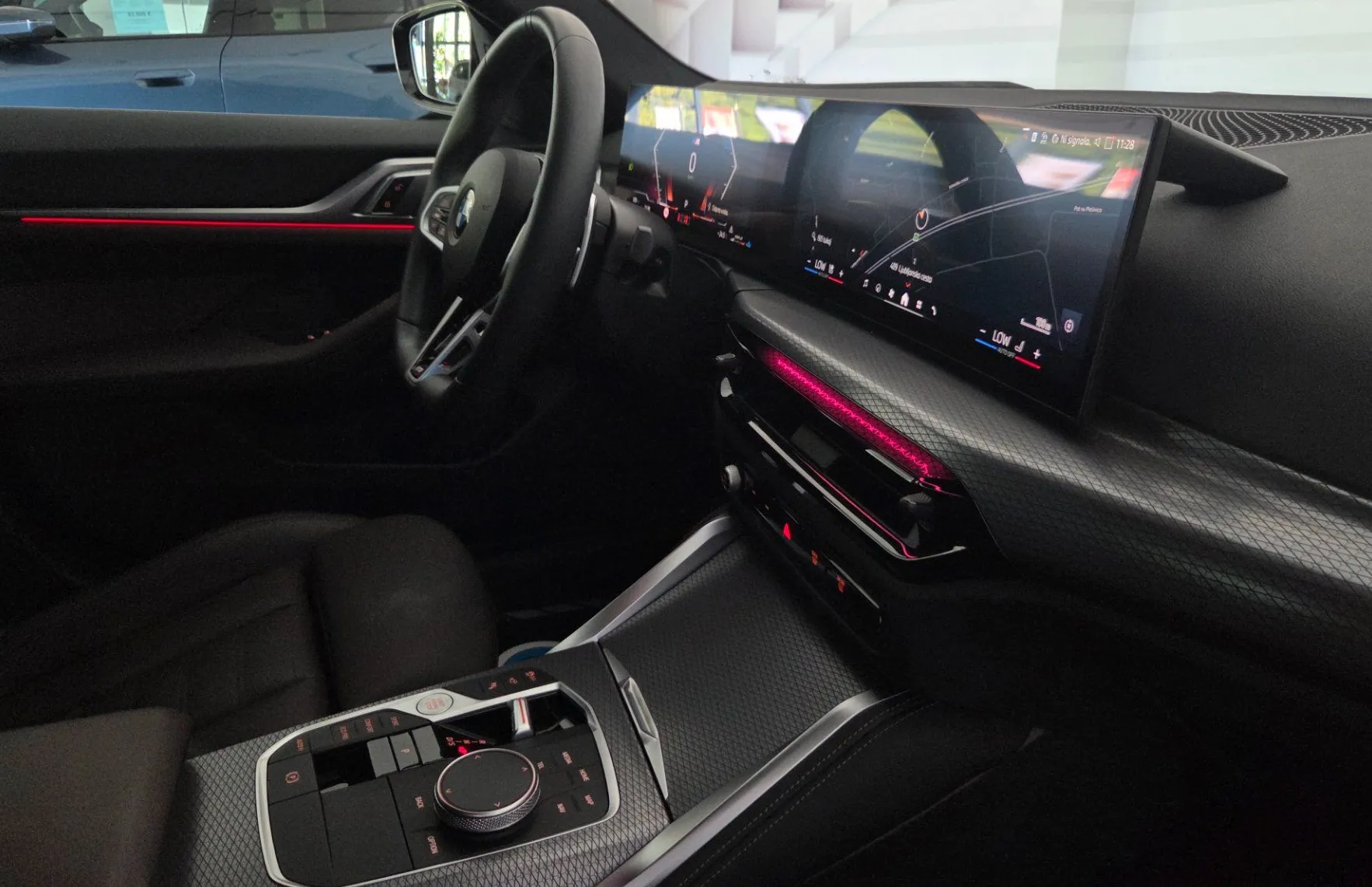 Zunanja slika - BMW Serija 4 - Gran Coupe: 420d xDrive-M.SPORT PRO-PANO-KEYLESS-KAM360. - 20