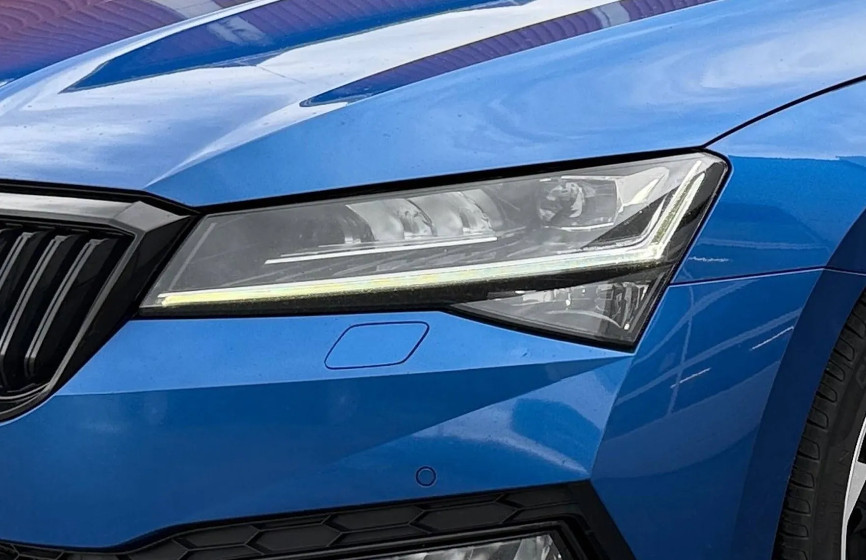 Zunanja slika - Škoda Superb - 2.0 TDI Sportline Combi DSG147kW-DCC-Memory-Canton - 7