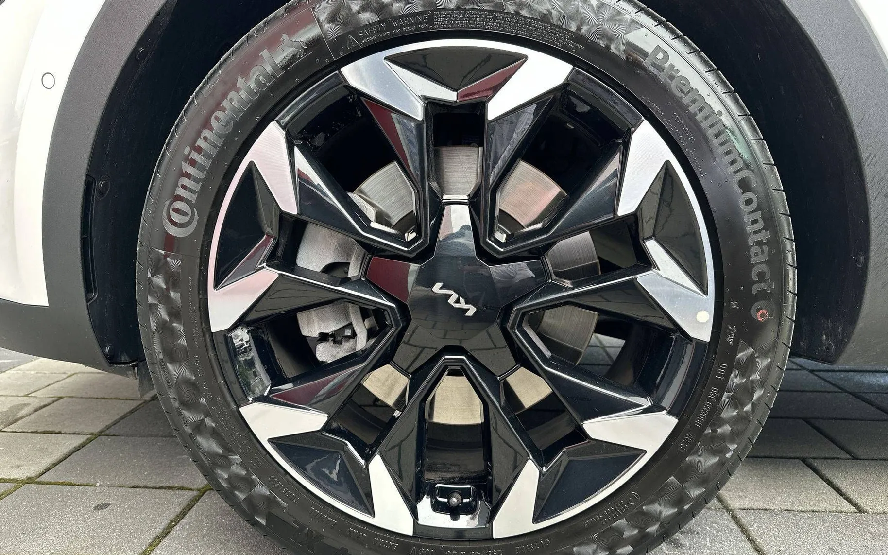 Zunanja slika - KIA Sorento - 2.2 CRDi EX Limited Panor. 8DCT AWD 2025 facelift - 9