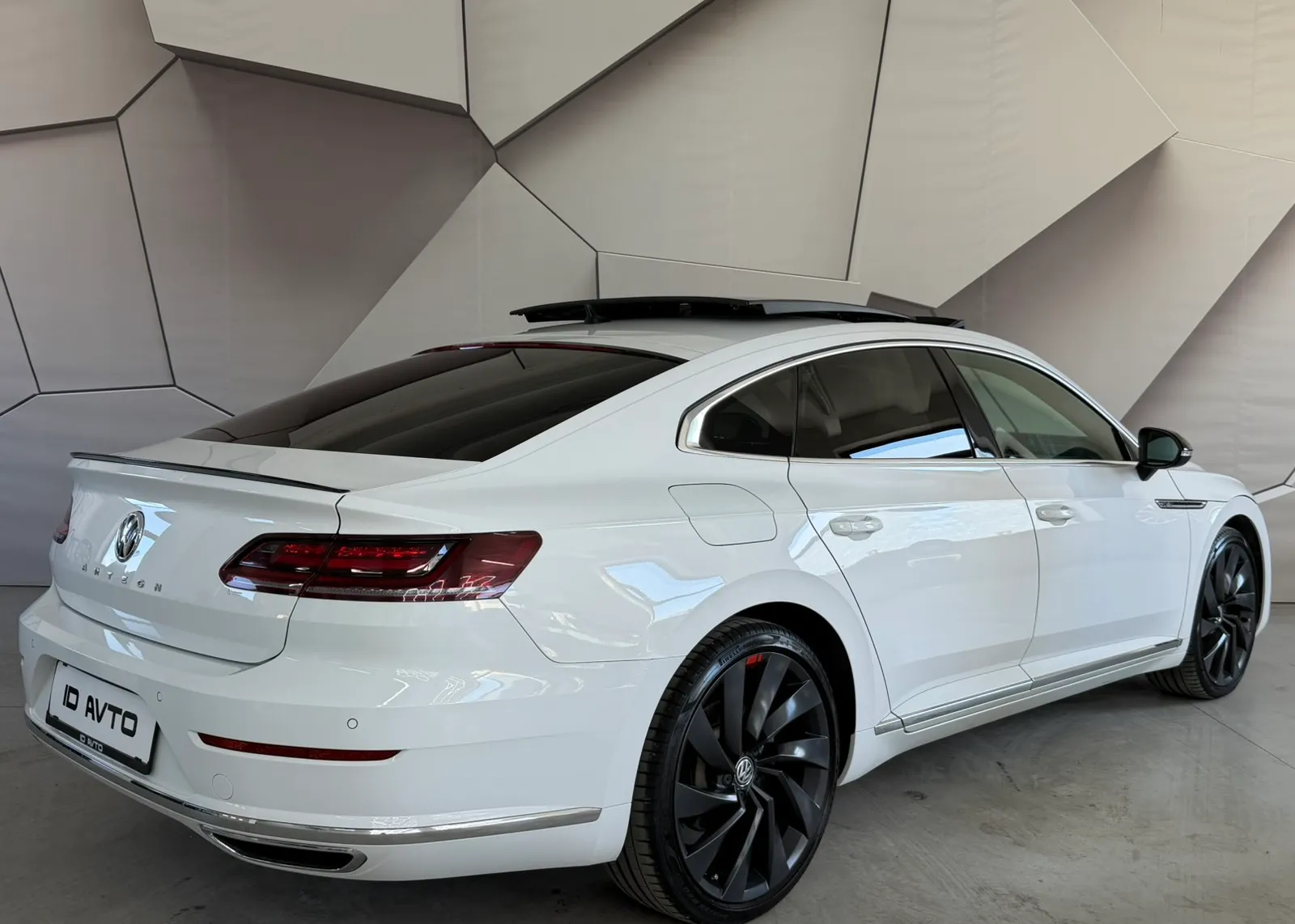 Zunanja slika - Volkswagen Arteon - 2,0 TDI BMT R-Line DSG - 8