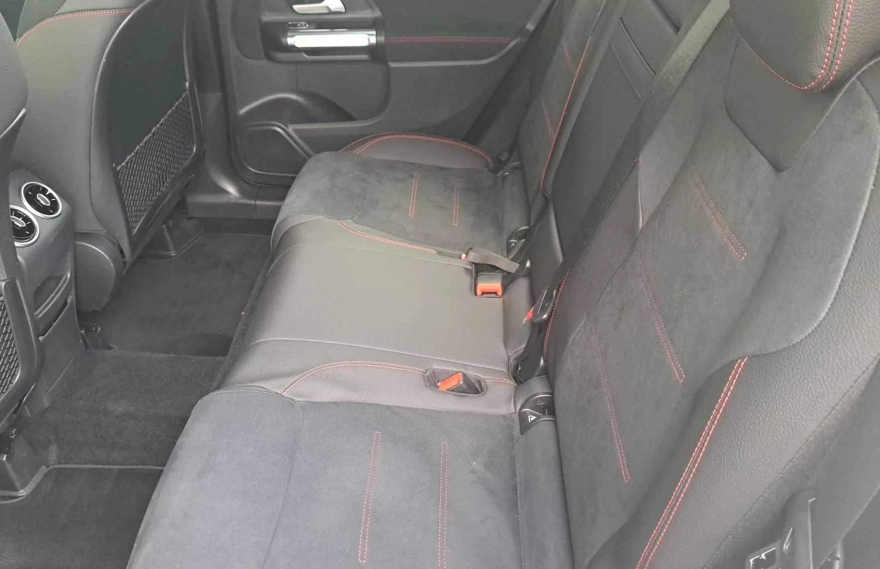 Zunanja slika - Mercedes-Benz GLB-Razred - GLB 200 d AMG Line Avt. - 11