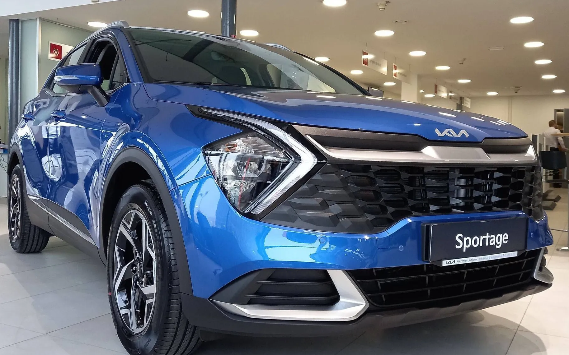 Zunanja slika - KIA Sportage - 1.6 T-GDi LX Fresh ISG - 3