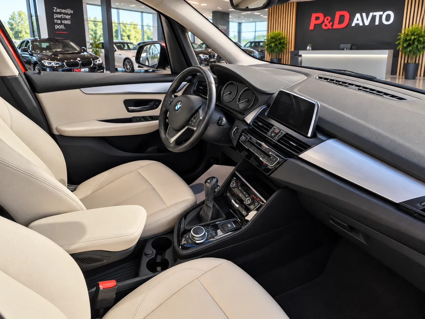 Zunanja slika - BMW Serija 2 - 216d Gran Tourer - 8