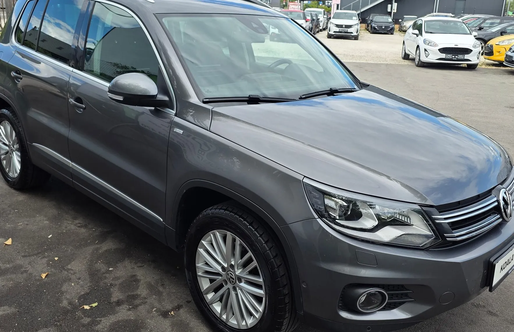 Zunanja slika - Volkswagen Tiguan - 2.0 TDI 4MOTION BMT XENON-GRETJE-KAMERA-GRETJE SŽ - 3