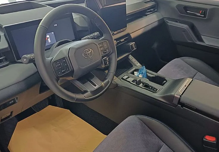 Zunanja slika - Toyota RAV4 - Hybrid 2.5 Style Tech - 6