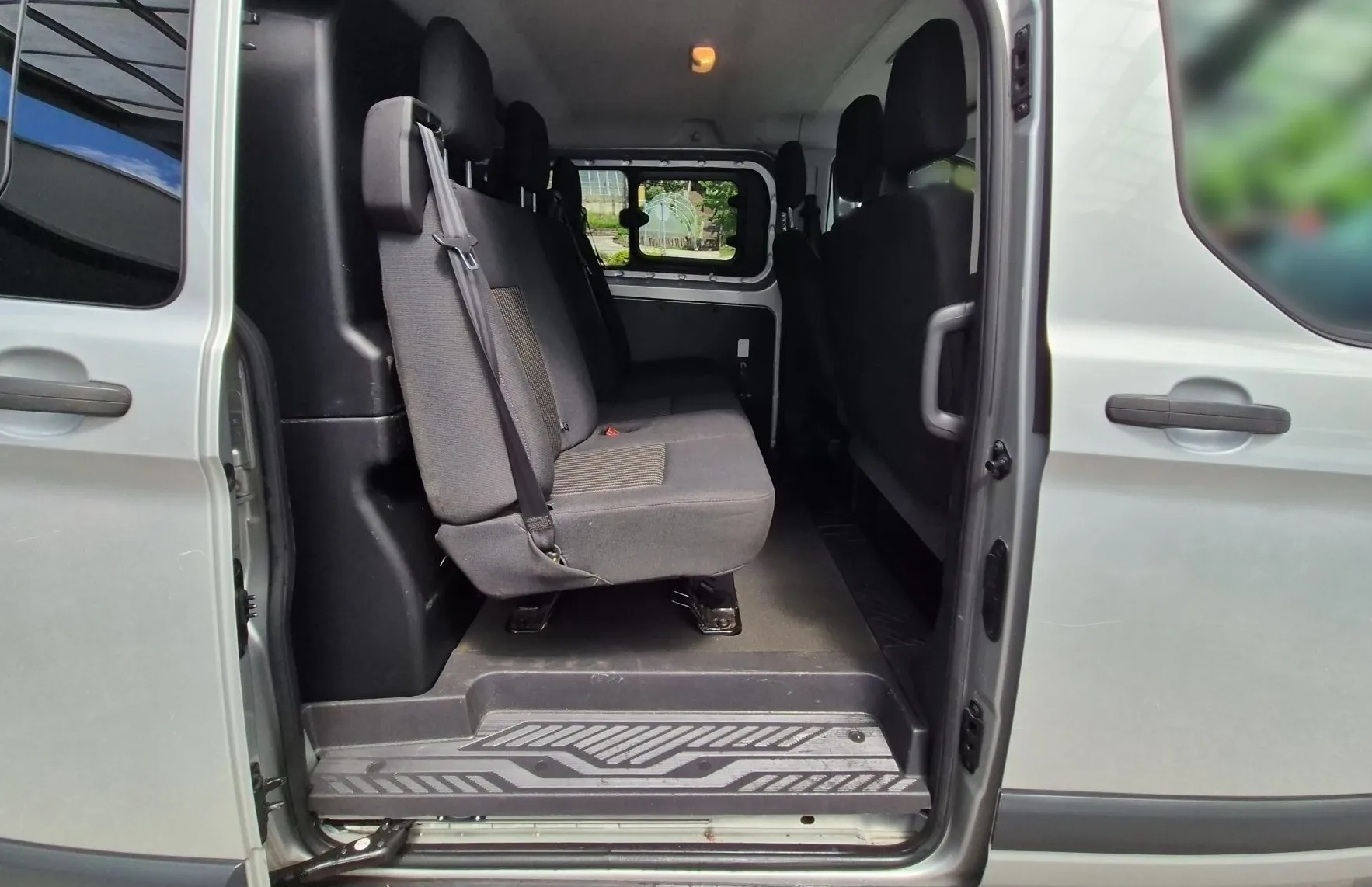 Zunanja slika - Ford E-Transit Custom - Transit Custom KOMBI FURGON TREND 2.0 170PS M6 L1-SLO-1.LAST-VK - 13