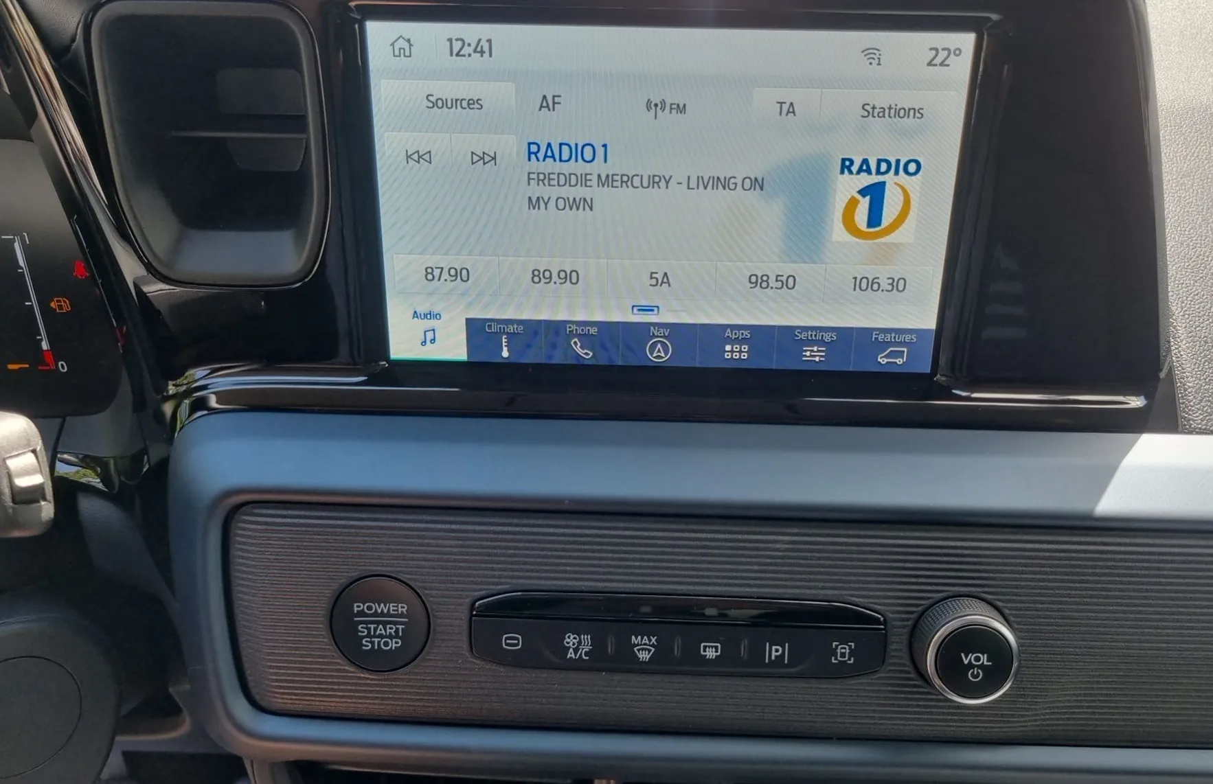 Zunanja slika - Ford Tourneo - Courier ACTIVE 1.0 EcoBoost 125 KM M6 - 12