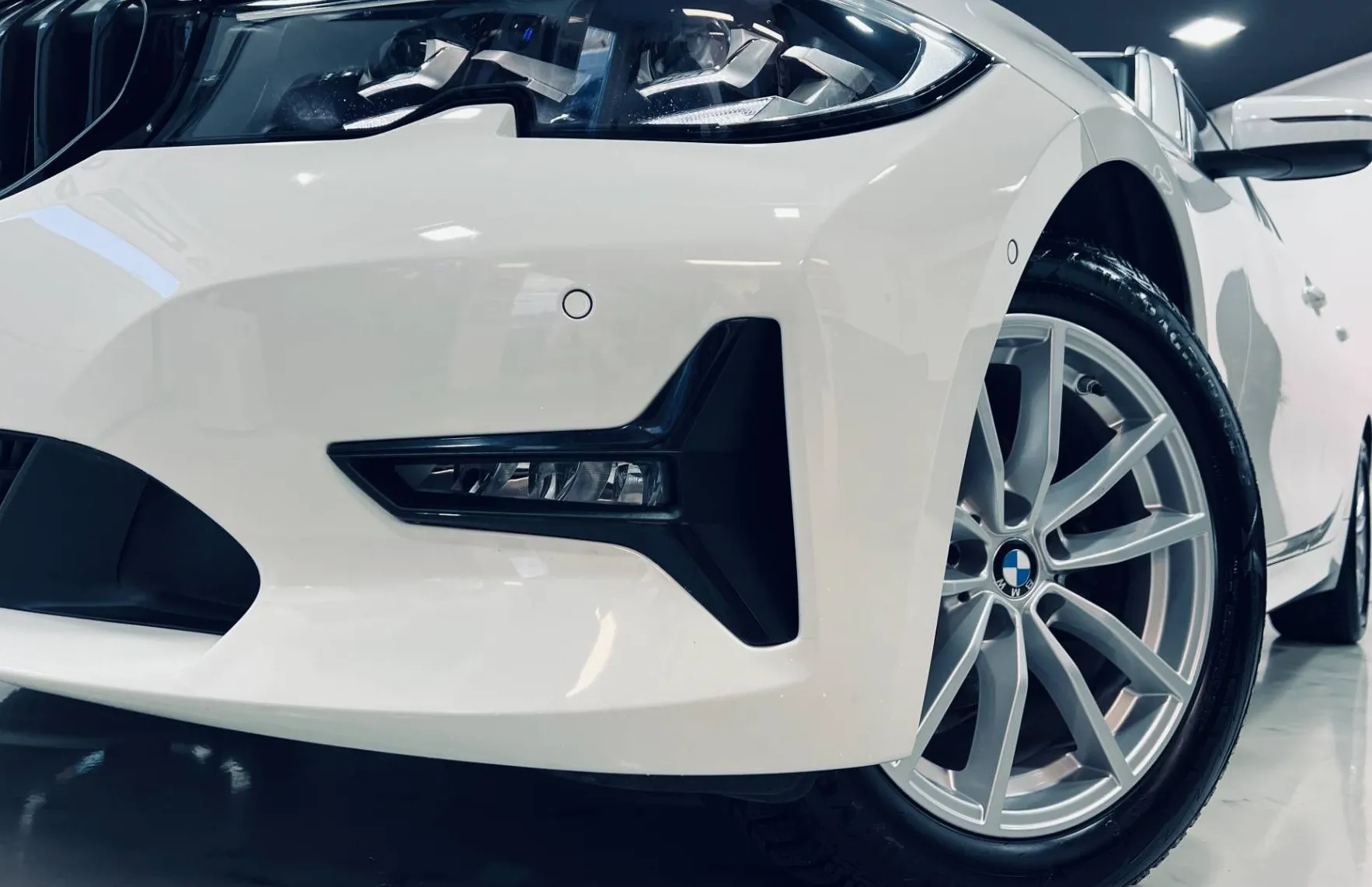 Zunanja slika - BMW Serija 3 - Touring: 318d LED-NAVI-KAMERA-ACC - 17