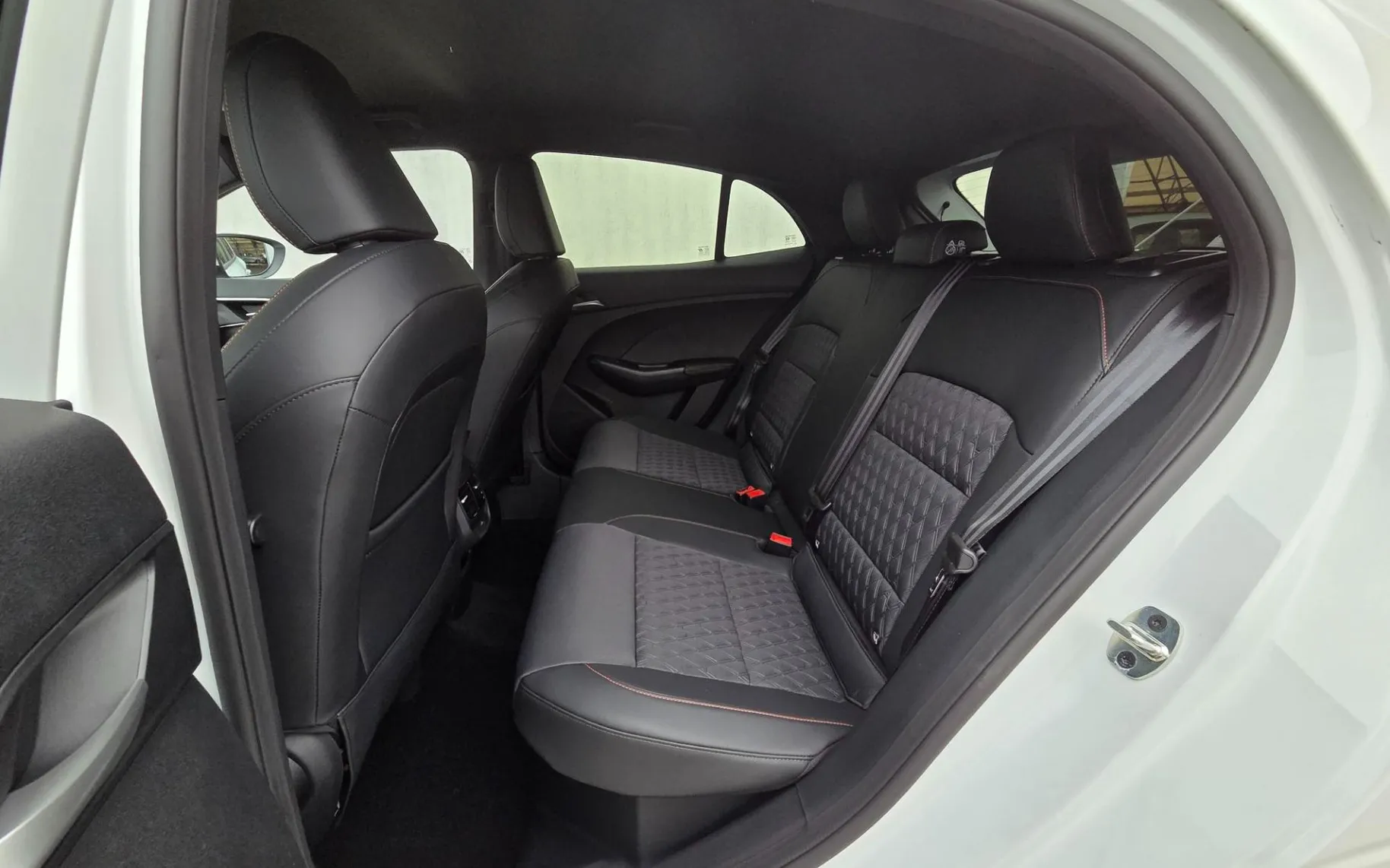 Zunanja slika - MG MG3 - 1.5 Hybrid+ Luxury - 13