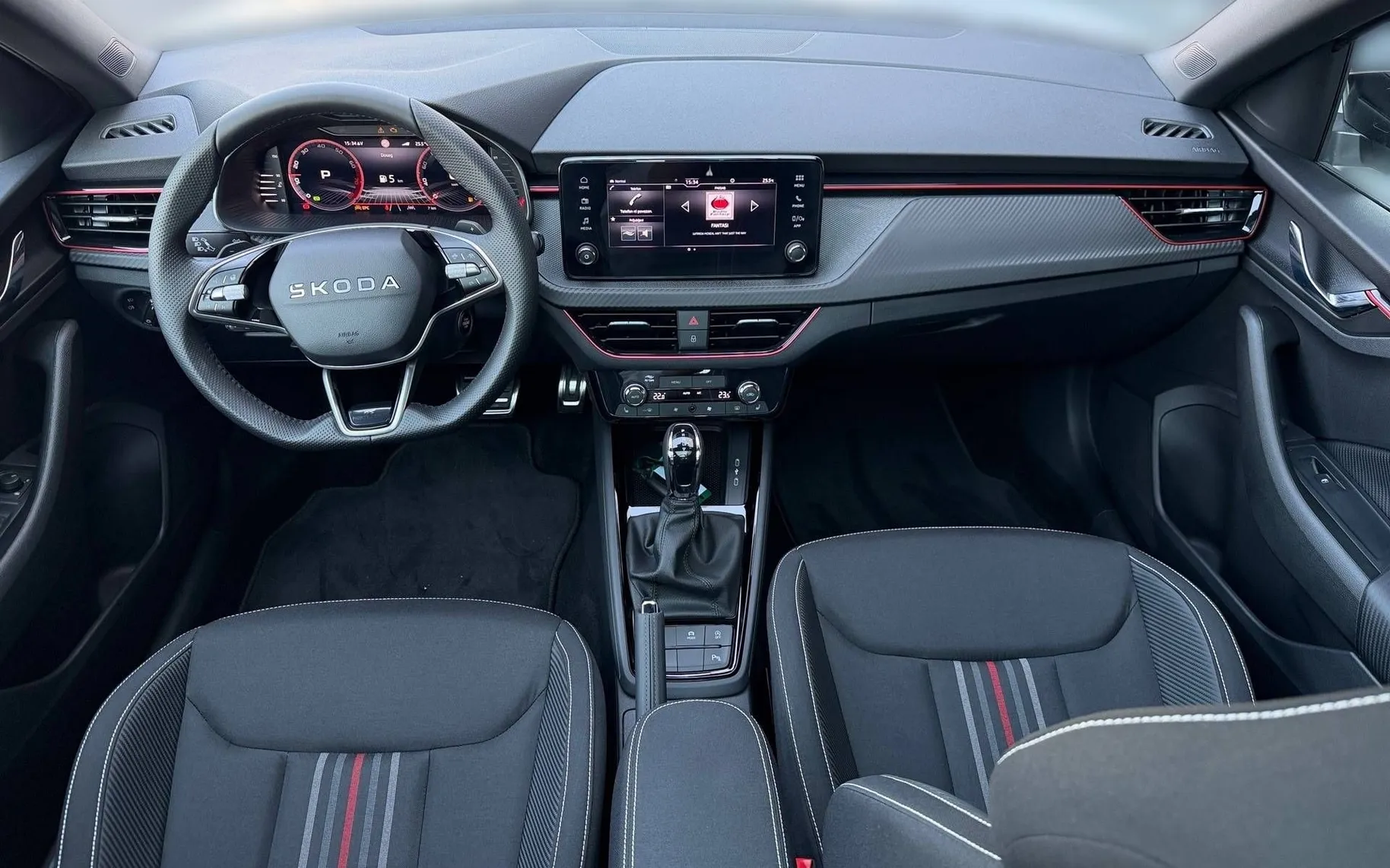 Notranja slika - Škoda Kamiq - 1.0 TSI Monte Carlo DSG - 10