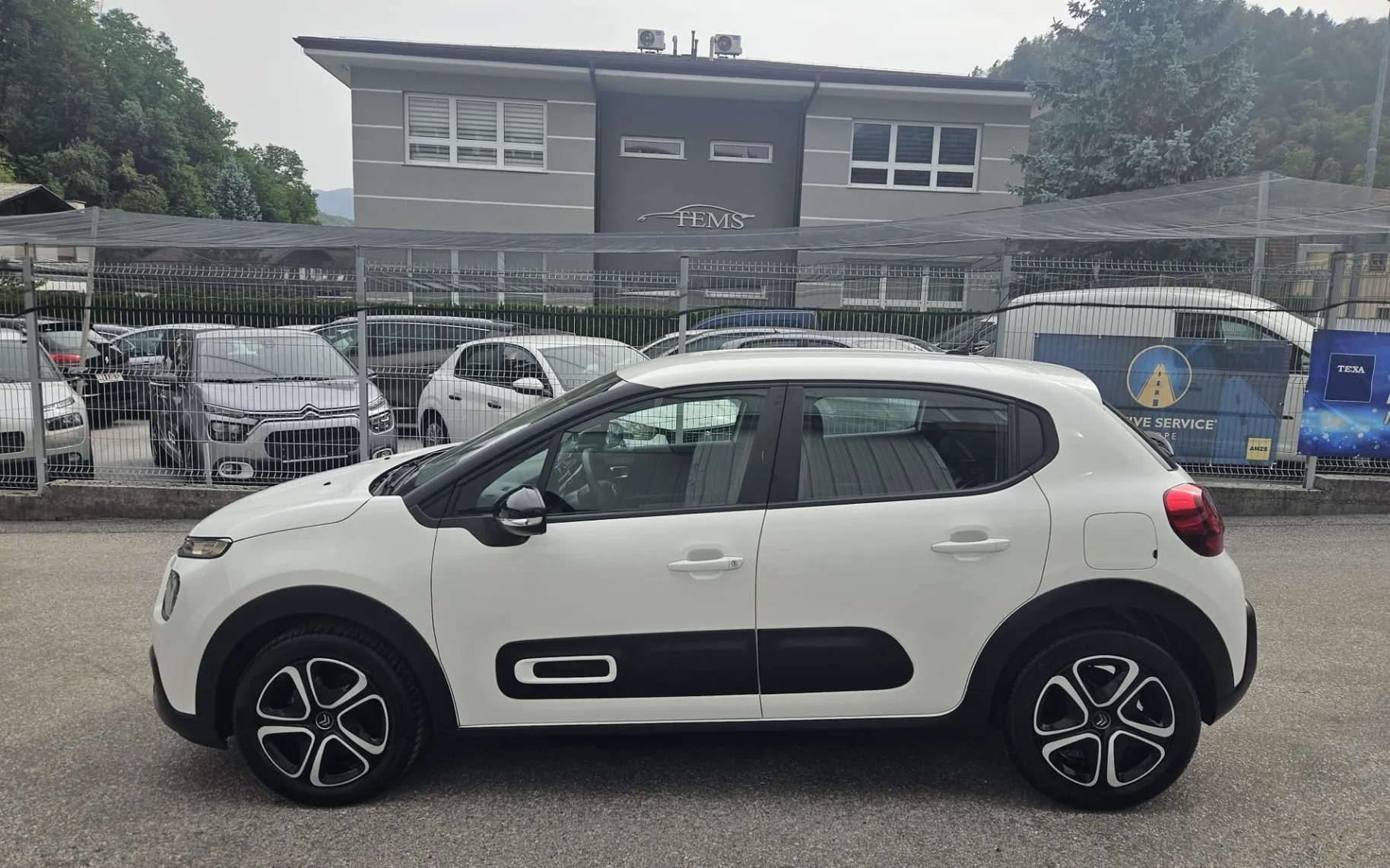 Zunanja slika - Citroën C3 - 1,2 PureTech 83 - Feel - 1